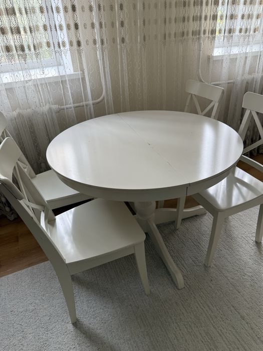 Стол со 6 стульями для гостинной , IKEA