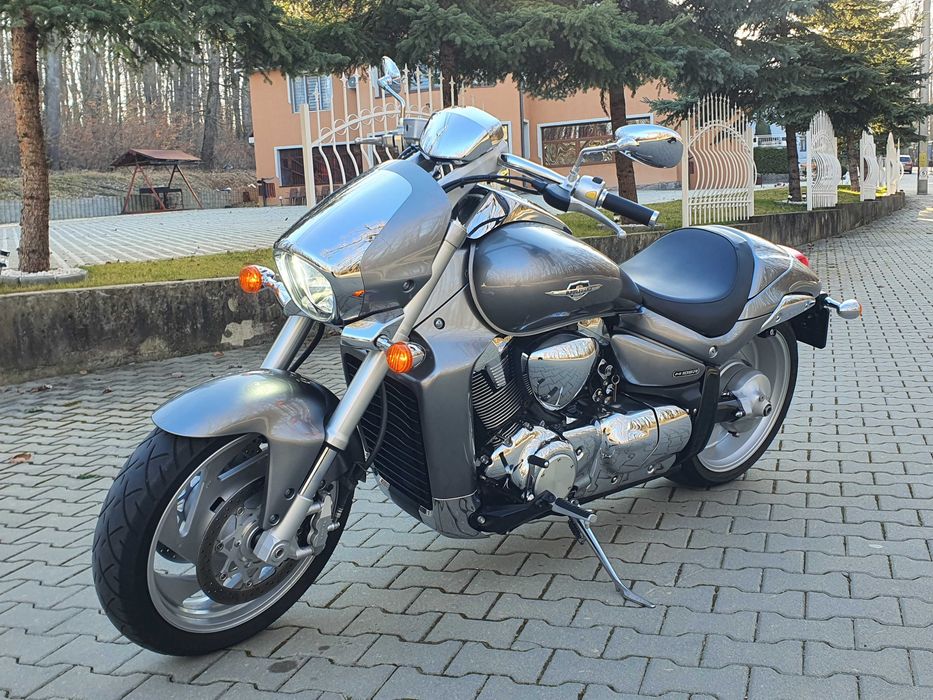 Suzuki M109R VZR 1800 Intruder Boulevard