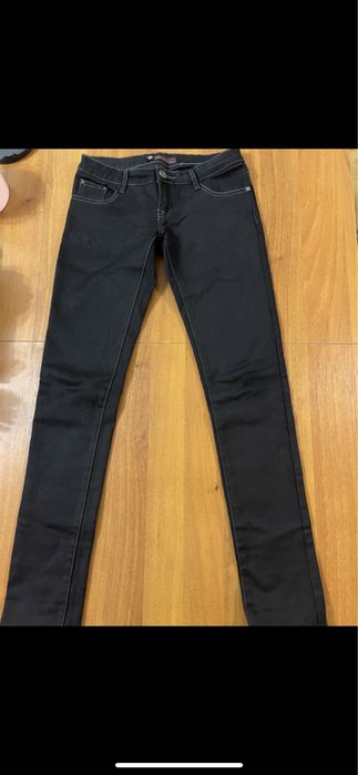 Дамски дънки