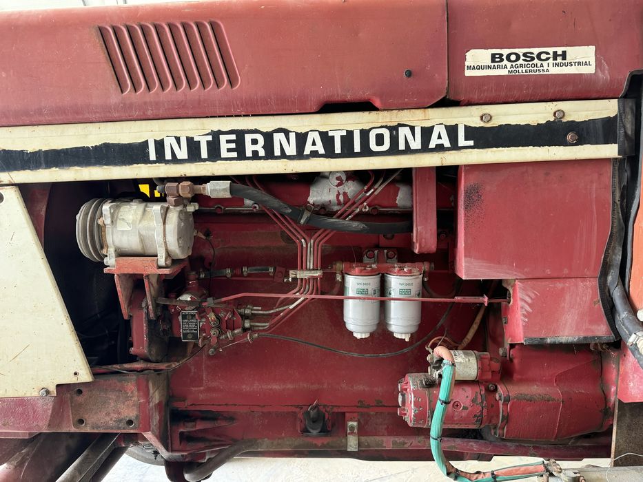 Tractor International 956