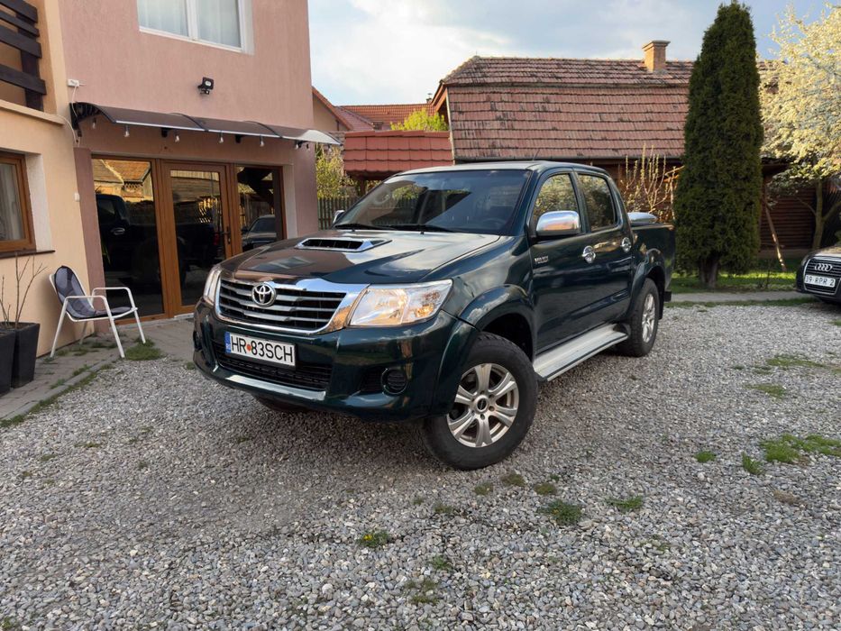 Toyota Hilux 2.5 D-4D 144 cp Euro 5 2012
