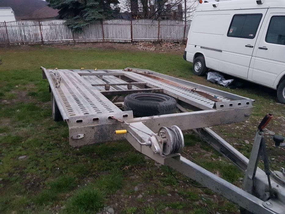 Închiriere trailer o axă sau 2 axe 5 m
