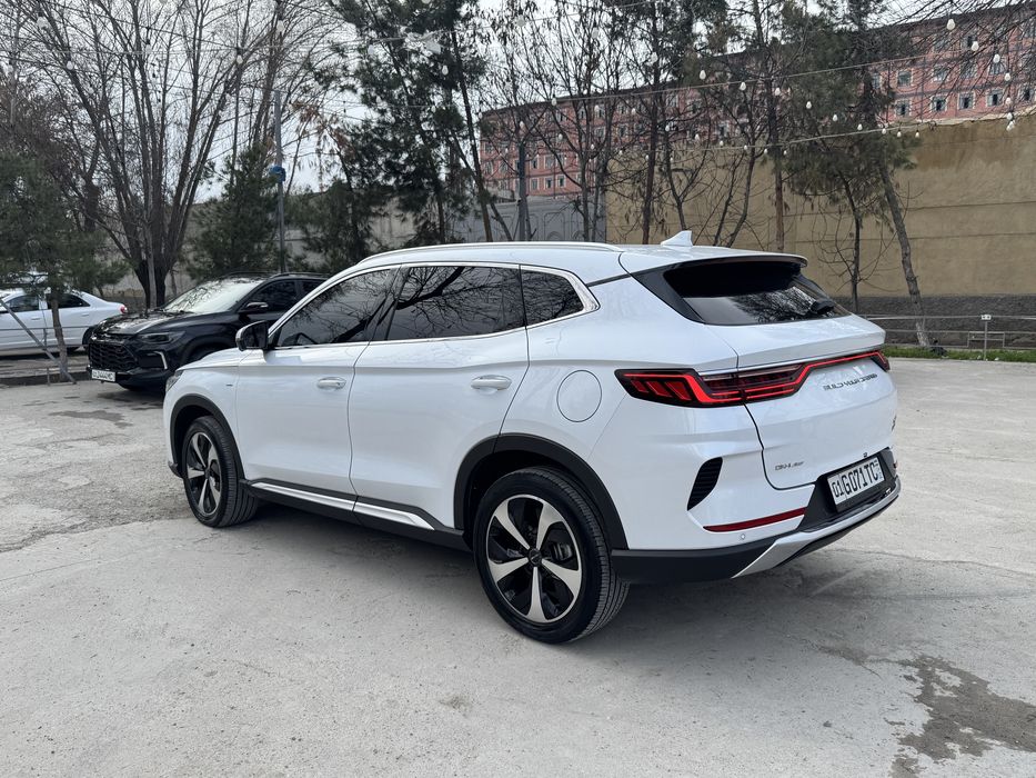 BYD Song Plus DM-I AWD