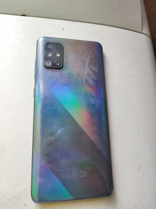 Продам Samsung Galaxy A71