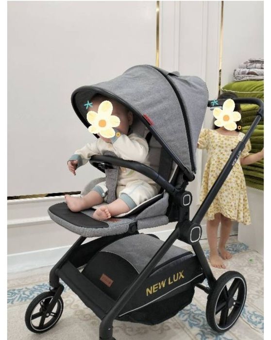 Срочно продаю коляску new luxe z1.