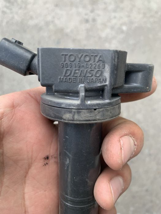 Запчастей на Camry 40