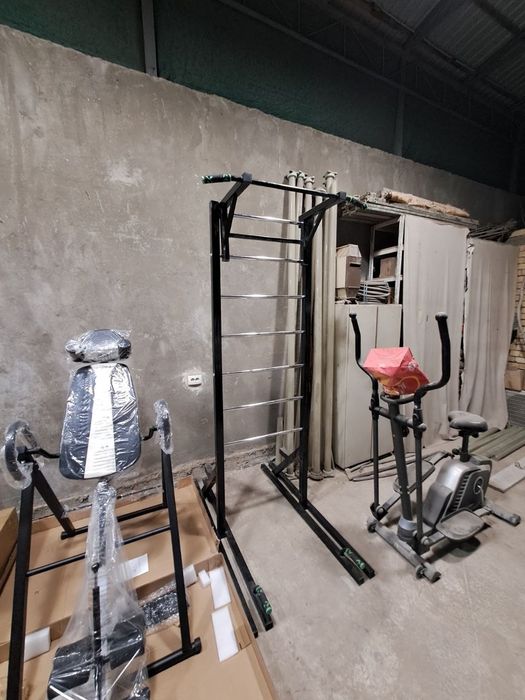 Тренажеры турник шведская стенка многофункциональный  turnik trenajor