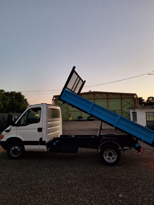 Vând Iveco Daily