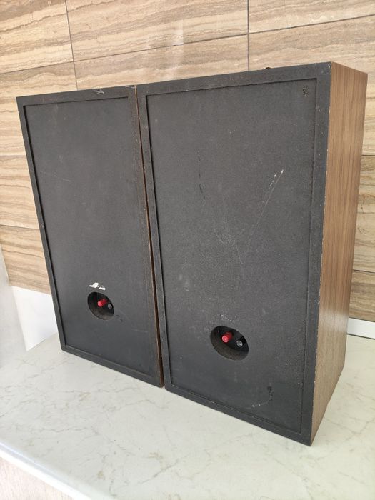 Akai SR H 40 boxe 3 cai,compresie, 2x50W, 8 ohmi, perfect funcționale