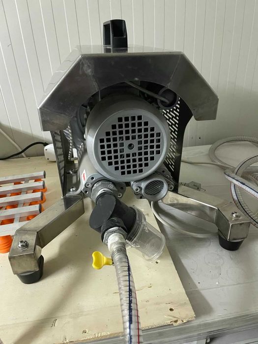 Вакуум машина за яйца