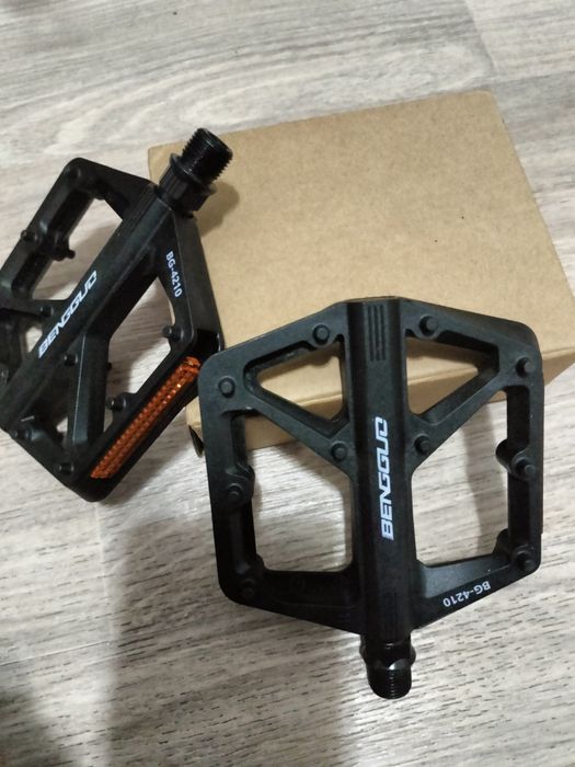 Алюминиевые педаль