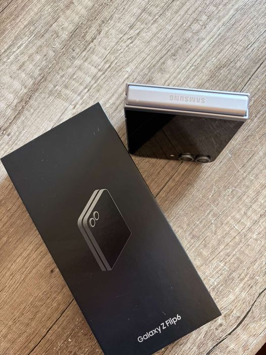 Samsung Galaxy Z flip 6
