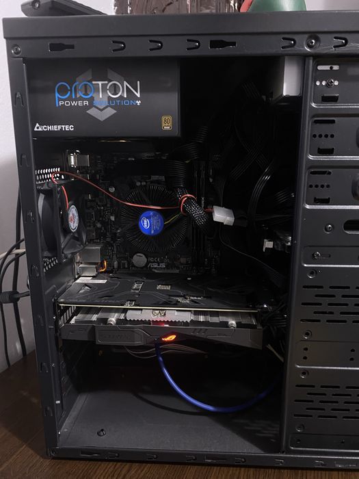 Vand PC gaming Complet