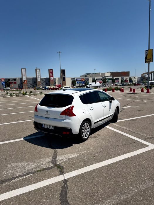 Peugeot 3008 hybrid an 2012