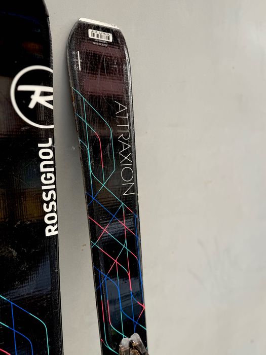 Ски и щеки Rossignol
