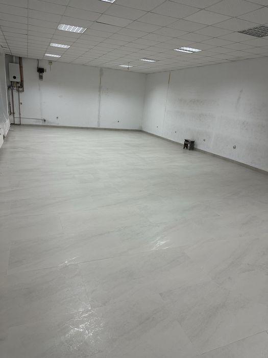 Spatiu comercial central