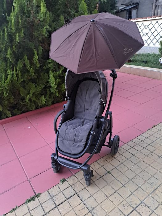 Само за Бургас - Бебешка количка и чадър