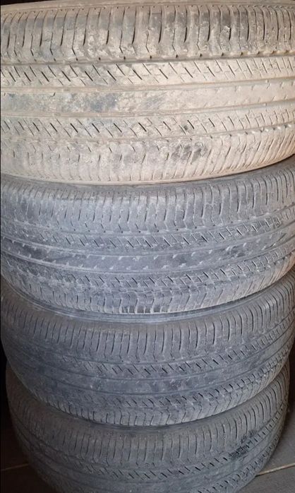 Bridgestone dueler H/L 400
