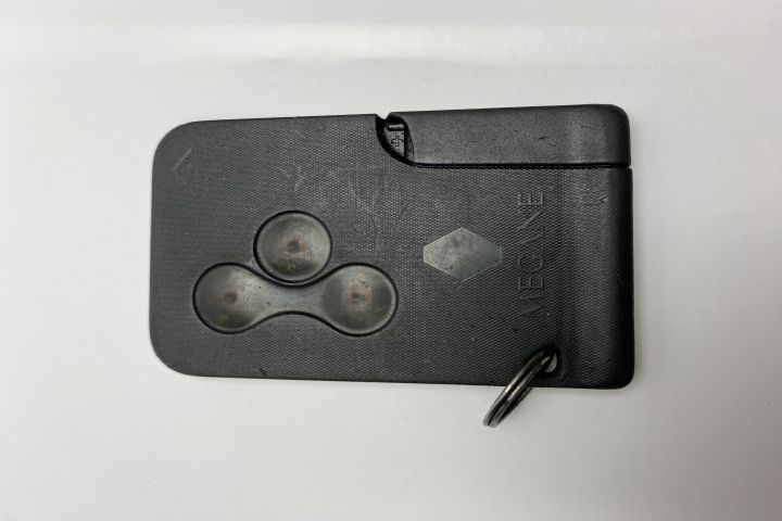 Cartela cu telecomanda Renault Megane  seria