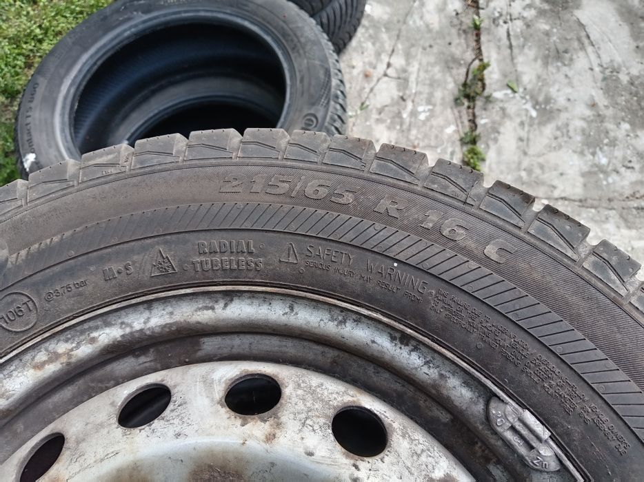 Set 4 bucăți 215 65 R16C jante Renault trafic