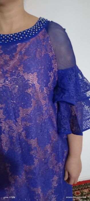 Вечерний платья  почти новое