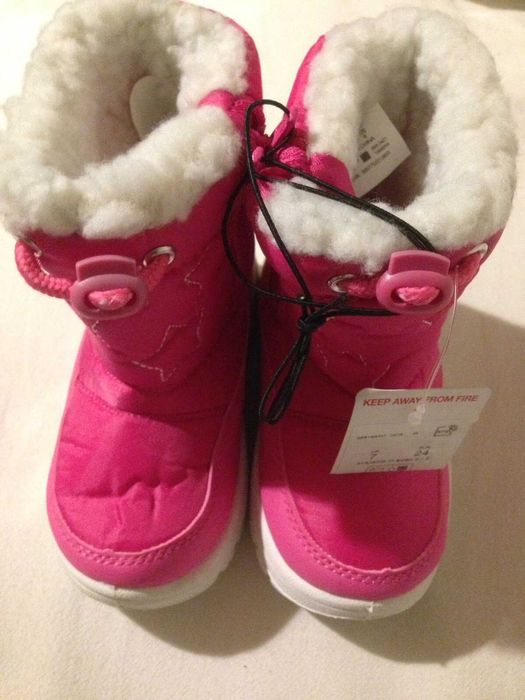 детски ботушки  24 номер