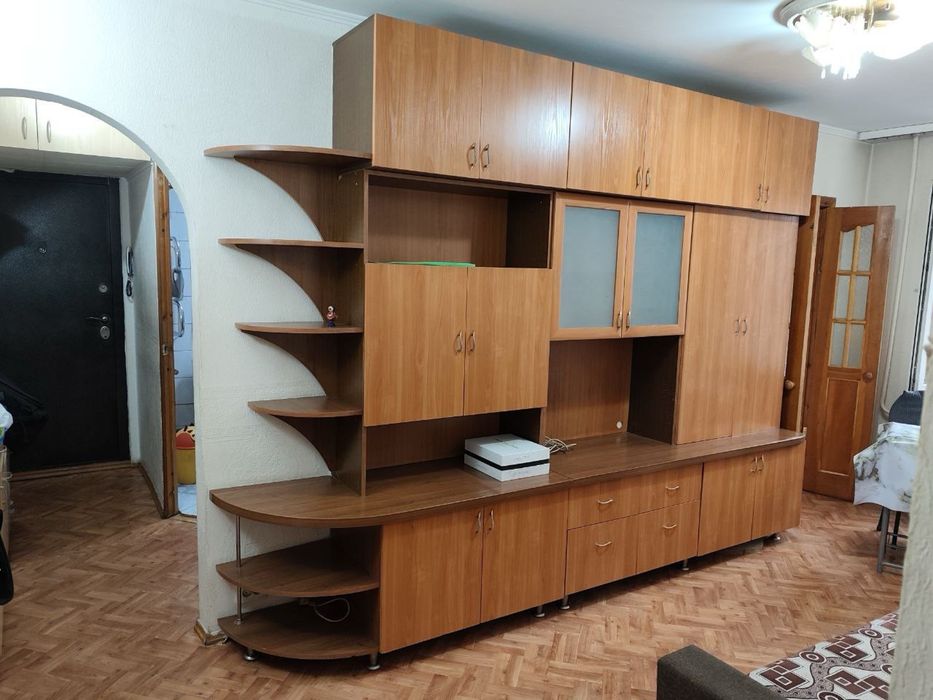 Продам стенку б/у
