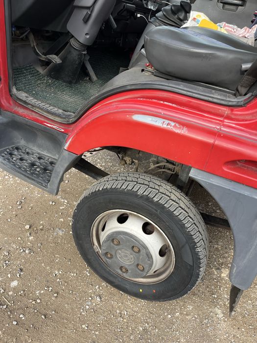 Продава се Нисан Кабстар