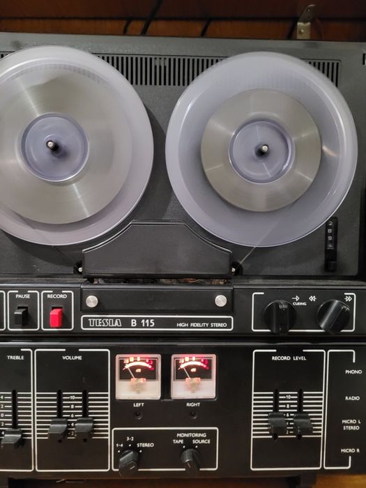 Magnetofon Tesla B115 ca nou/ Akai 210