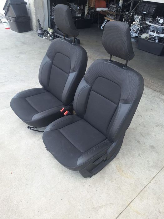 Scaune fata piele textil renault express 2022