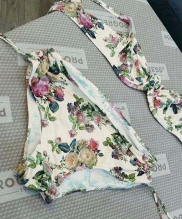 Купальники Латвия