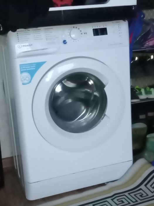 Стиральная машина автомат  продам на запчасти