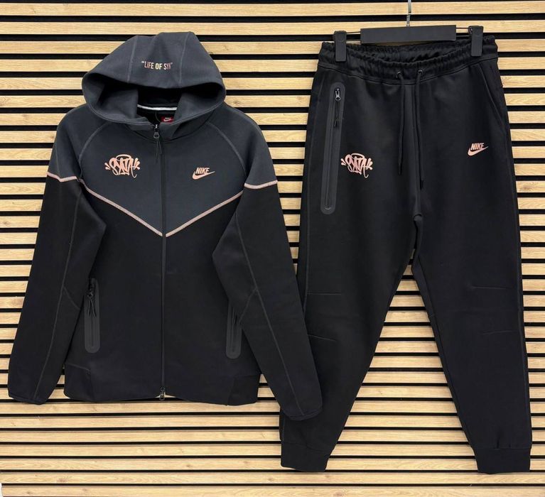 Nike Tech Fleece / Syna World Central Cee / Essentials Мъжки Екипи