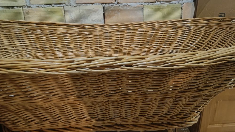 Винтидж бебешки ратанов кош