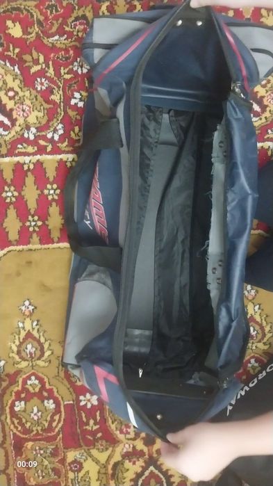 Продам Хоккейная экипировка