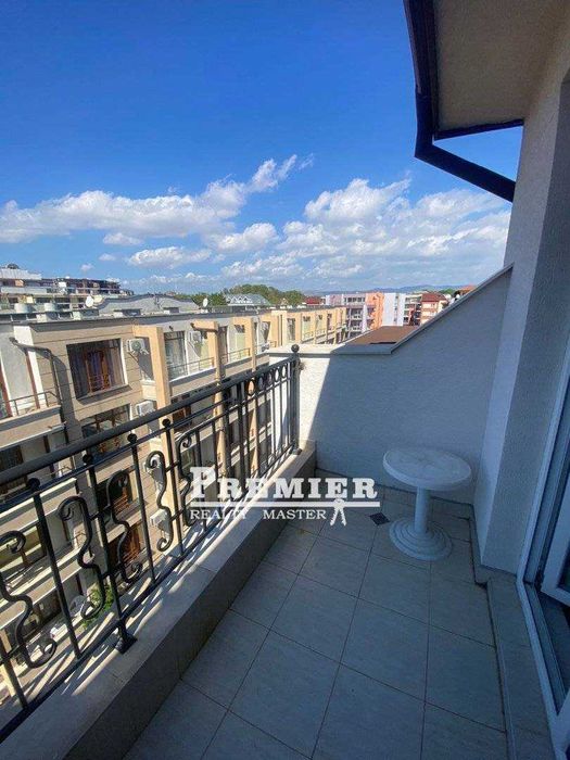 Продава се Двустаен апартамент в к.к. Слънчев бряг - 61 кв.м за 1181 €/кв.м - Снимка #4