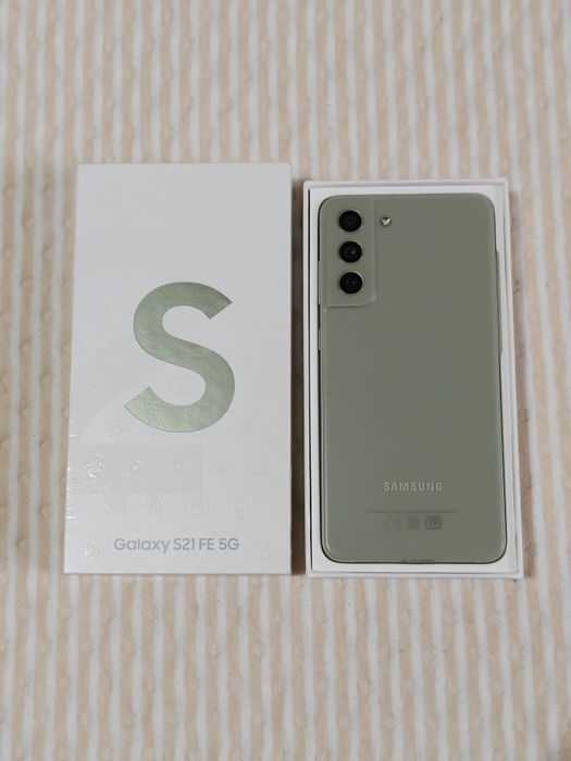 Samsung S21 FE 128 gb Ram 6 5G