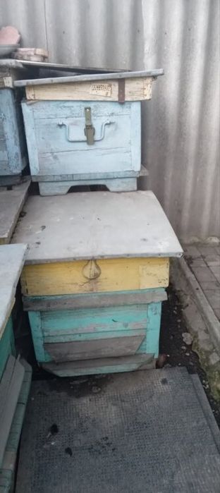 Пчелиные ульи б/у