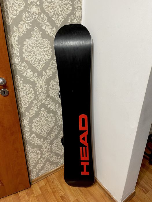 Placa snowboard 154 cm head  cu legaturi burton