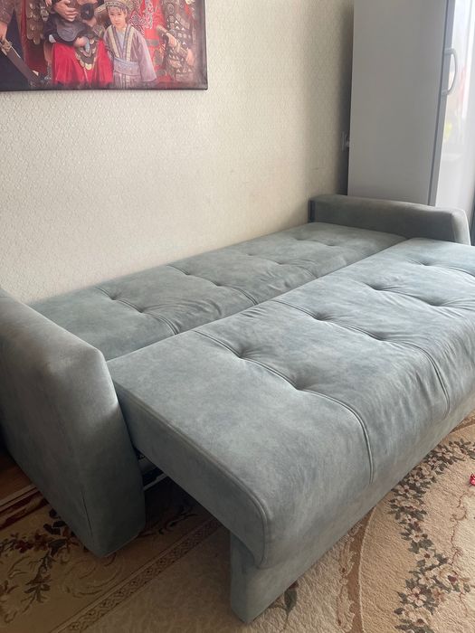 Продаю диван в хорошем состоянии