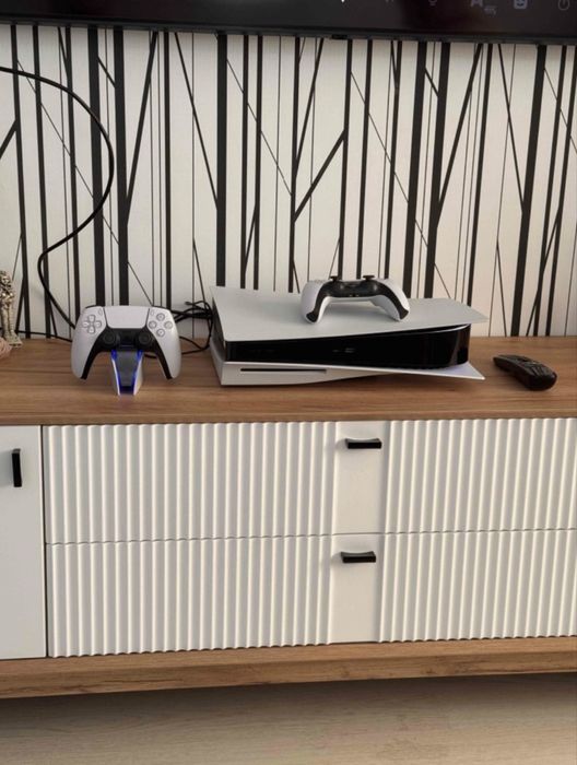 Срочно. Playstation 5