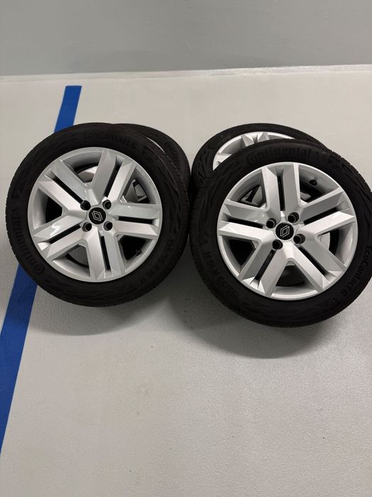 Джанти с гуми за Рено 4x100 16 цола