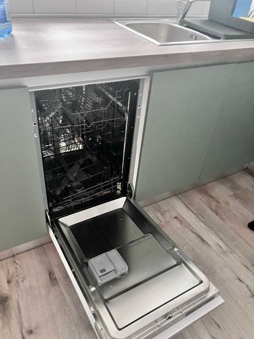 Apartament modern cu 2 Camere de Închiriat