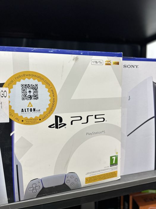 PlayStation 5 Slim 4к качество, мощный консуль для повседневной игры