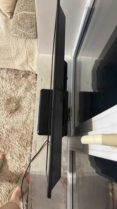 продам телевизор