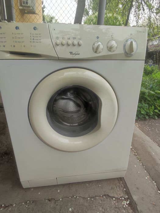 Стиральная машина Whirlpool на запчасти