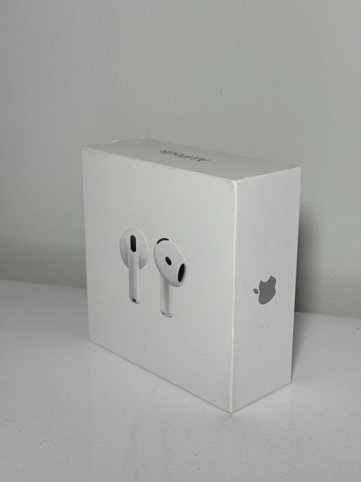Apple Airposds 4 A1 2 години Гаранция Чисто Нови