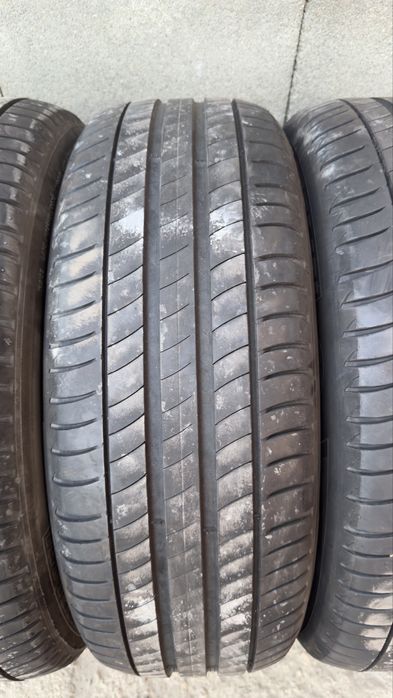 Гуми 215/60/17 Michelin
