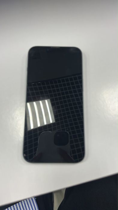 Продам Iphone 13 128 гб