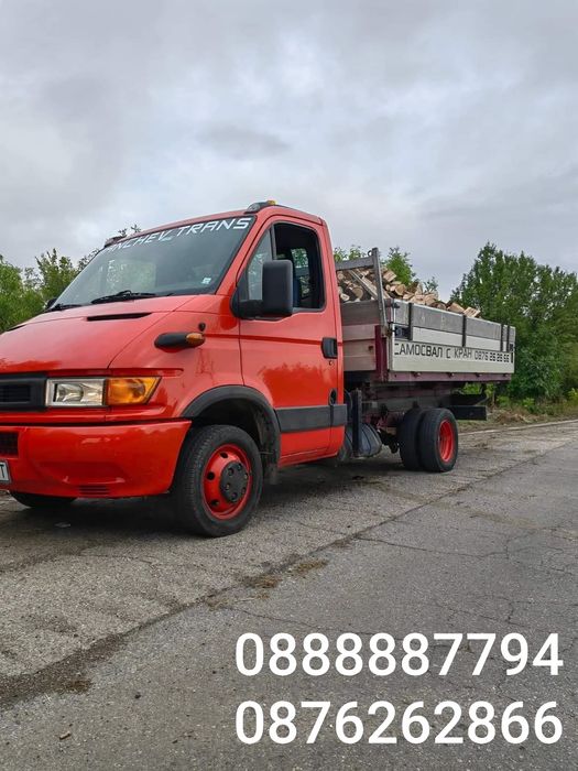 Пътна помощ, самосвал с кран.